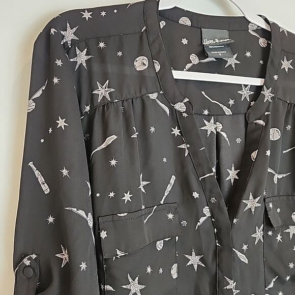 Torrid Harry Potter Star & Wand Black Georgette Harper Blouse Women’s Size 2X - Picture 4 of 16